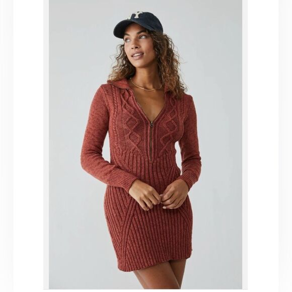 Free People Dresses & Skirts - Free People Mont Blanc Mini Sweater Dress In Red Jasper